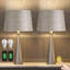 Lampe de table USB en métal Arushad