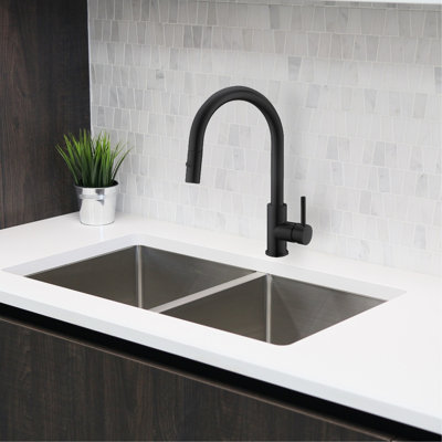 Modern Faucet Stylish Modena One-Handle Pull-Down Kitchen Faucet
