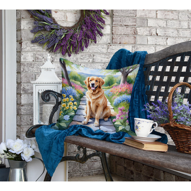 Coussin décoratif intérieur / extérieur Spring Path, H 18 po x l 18 po, Golden Retriever