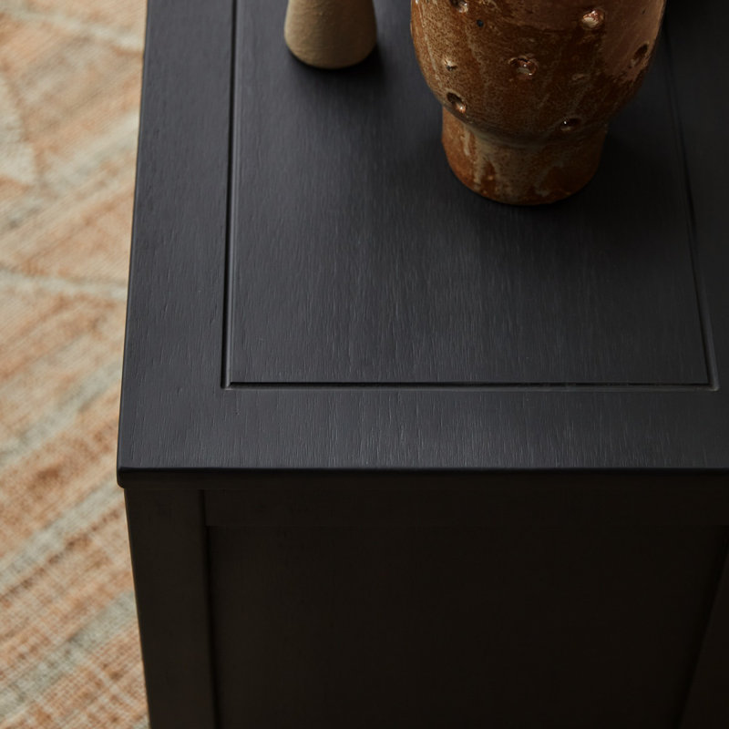 Thaki Media Console