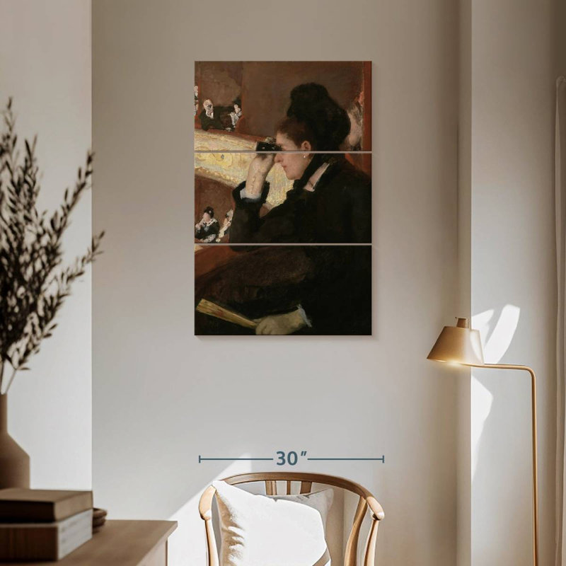 Leisha dans la loge, H 57 po x l 36 po