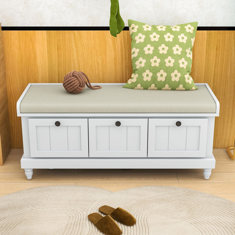Banc de rangement d'inspiration rétro avec siège rembourré, portes rainurées, Gris clair
