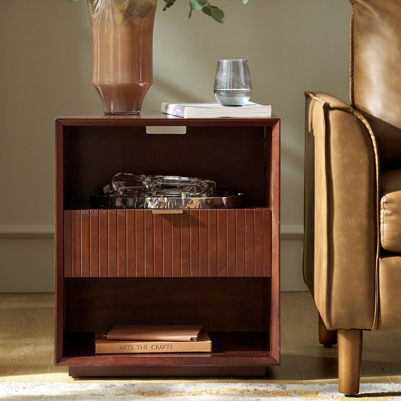 Guille Mid-century Modern 1-Drawer Fluted End Table with Built-in Power Outlet & USB Ports and Solid Wood Legs, Walnut