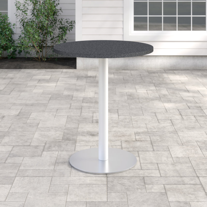Table ronde 41 po Caspian, L 24 po x l 24 po