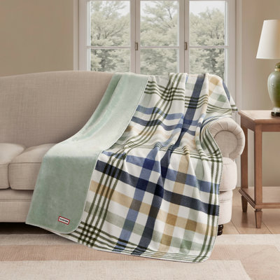 Hunter Reversible Plaid Plush Throw Blankets