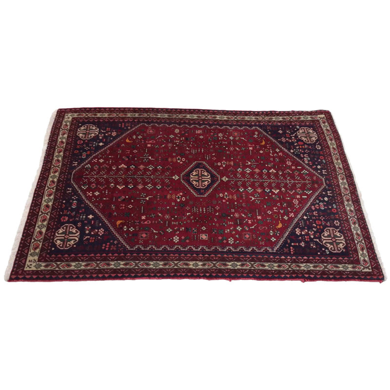 Pragna Oriental Area Rug in Red