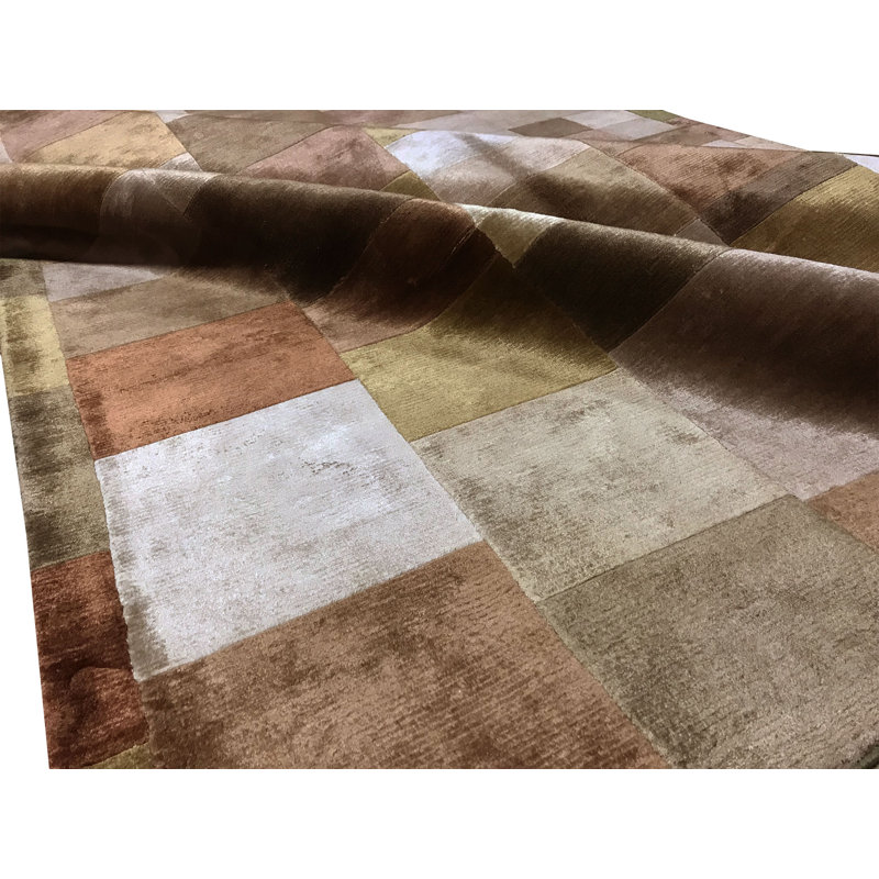 Wool Geometric Area Rug in Brown