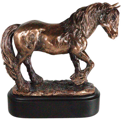 Figurine Jonesha