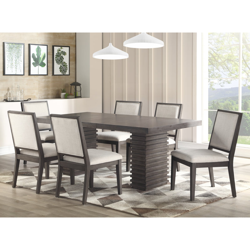 Zaedin Extendable Dining Table