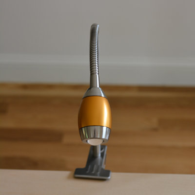 Solari Adjustable Metal Desk Lamp
