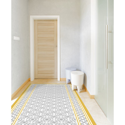 Georgianne Vinyl Machine Printed Area Rug
