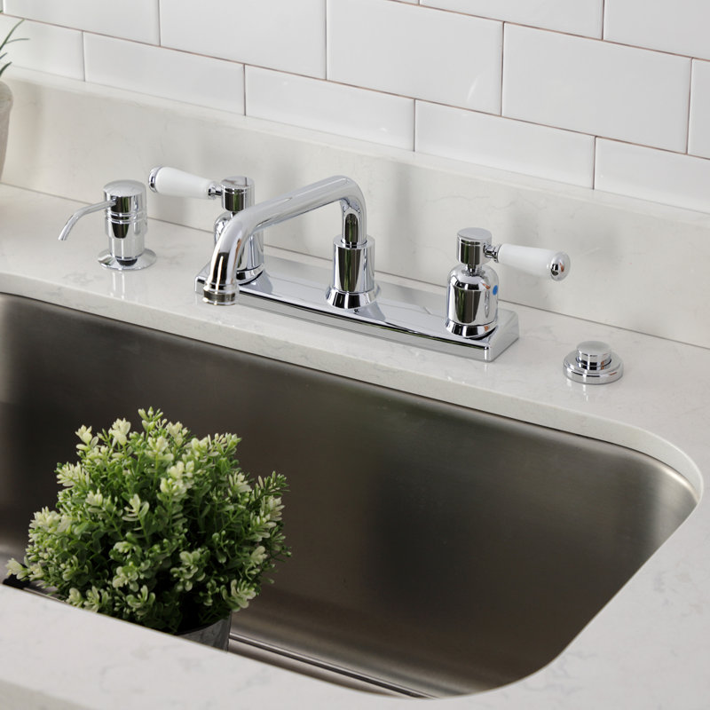 Robinet de cuisine central Kingston, Chrome poli