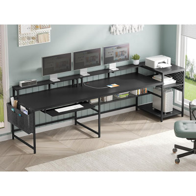  Bureau d'ordinateur en forme de L de 59,01 po Larrie avec prise de courant et ports USB