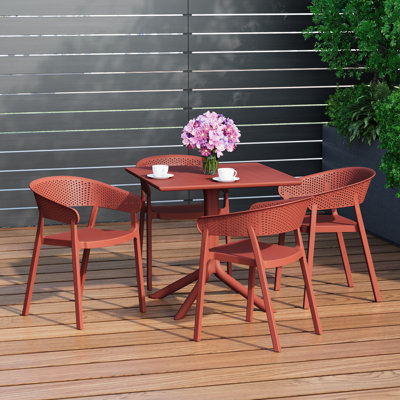 Ensemble repas carré pour 4 personnes