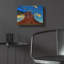  «Mitten With Sunburst» par Chris Vest, art mural en verre acrylique, 16 po x 12 po