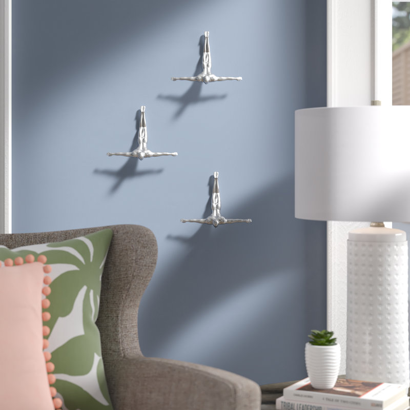 Three pieces 7" Divers Resin Wall Decor, White