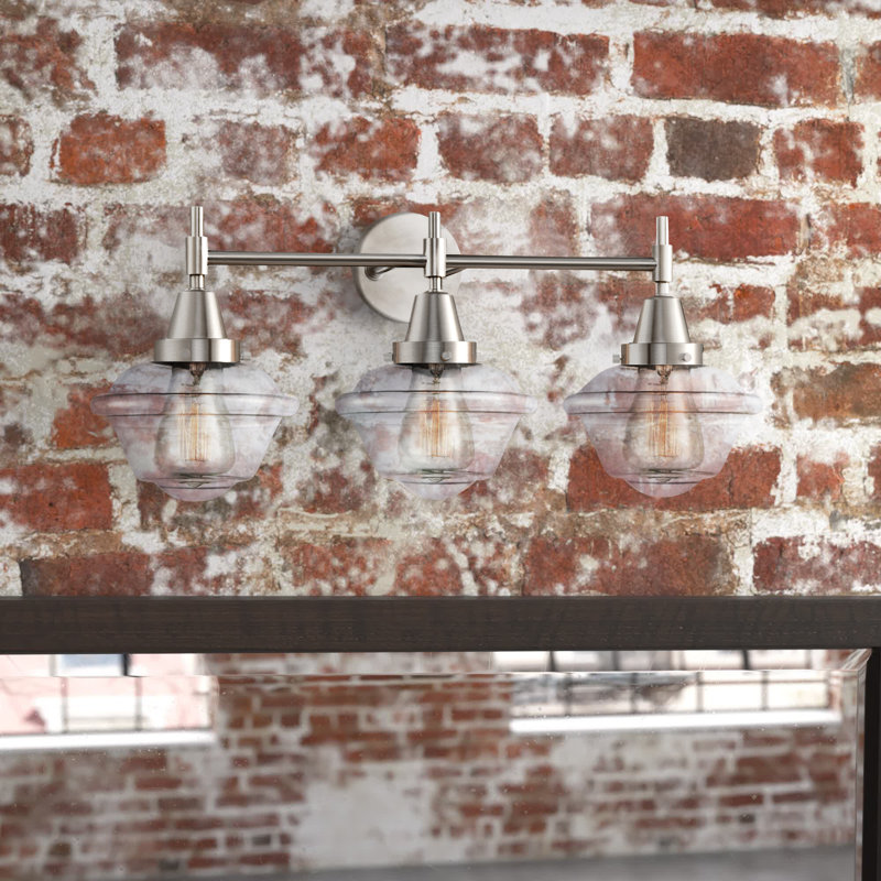 Éclairage pour meuble-lavabo à 3 lumières à intensité variable Gayle, Ampoule DEL rétro 4 watts, Transparent, Nickel satiné