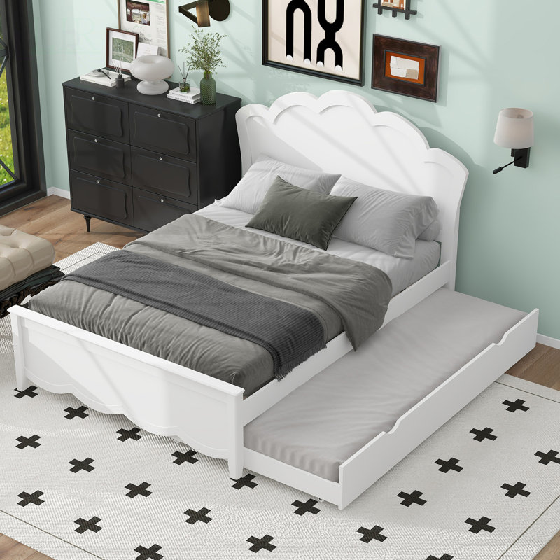 Lit plateforme double en bois avec tête de lit, pied de lit et lit gigogne simple pour plus d'espace et de confort