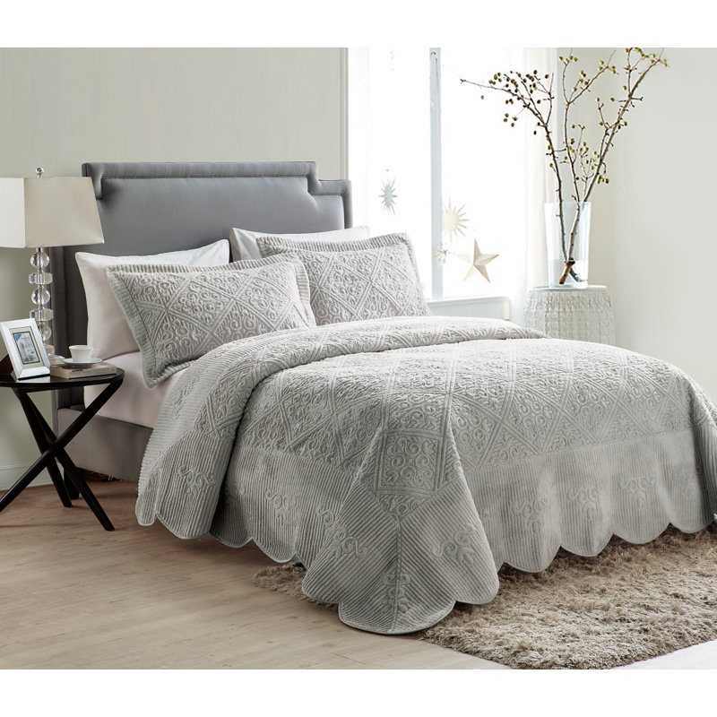 Ensemble de couvre-lit matelassé moelleux Westland, Couvre-lit de très grande taille et 2 taies déco, Gris