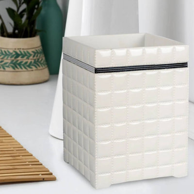 Oneita Resin Wastebasket | 7QT | White | Compact Trash Can for Bathroom, Bedroom, Office
