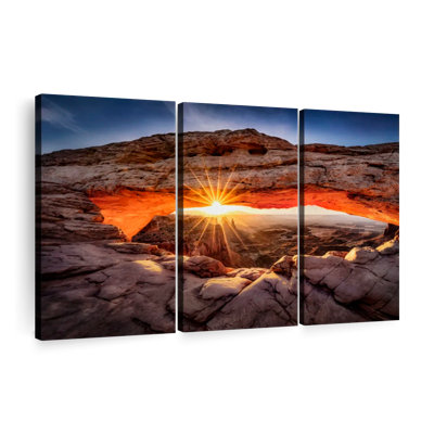«Mesa Arch Sunrise Canyonlands II» sur toile
