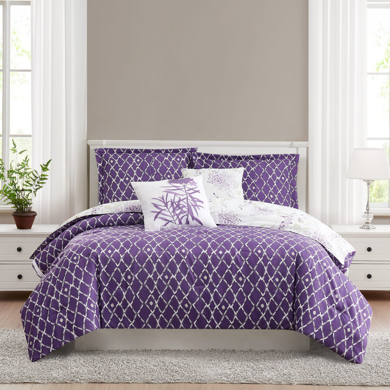 Fresh Meadow Purple Floral Reversible Full Comforter Set