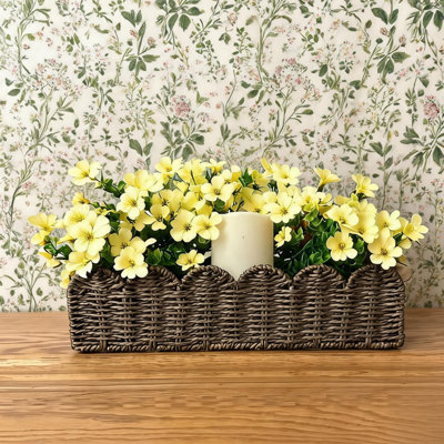 Brown Fan-Shaped Paper Rope Woven Storage Basket With Solid Wood Handle. An Elegant Home Decor Option, Suitable For Toilet Shelves, End Tables, And Floating Countertops.