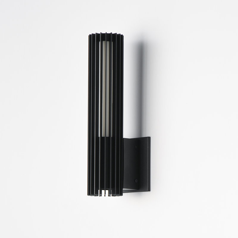Outdoor Wall Mount