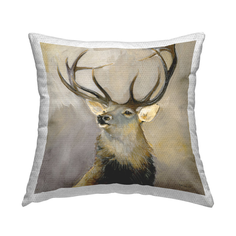 Coussin d'extérieur imprimé Stoic Elk Nature Portrait par Stellar Design Studio