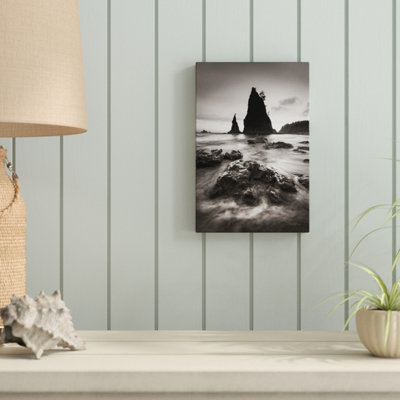 Split Rock Rialto Beach by Alan Majchrowicz - No Frame Print on Canvas