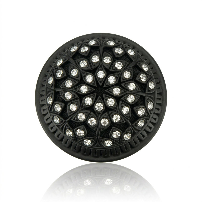 HAMPTON KNOB; CLEAR CRYSTAL, MATTE BLACK