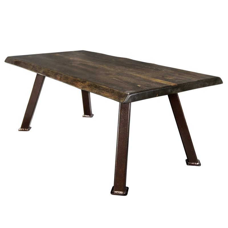 Table basse Navarra Collection Live Edge avec pieds en fer forgé de la série Copper Creek, teinture jacobine et finition laquée transparente