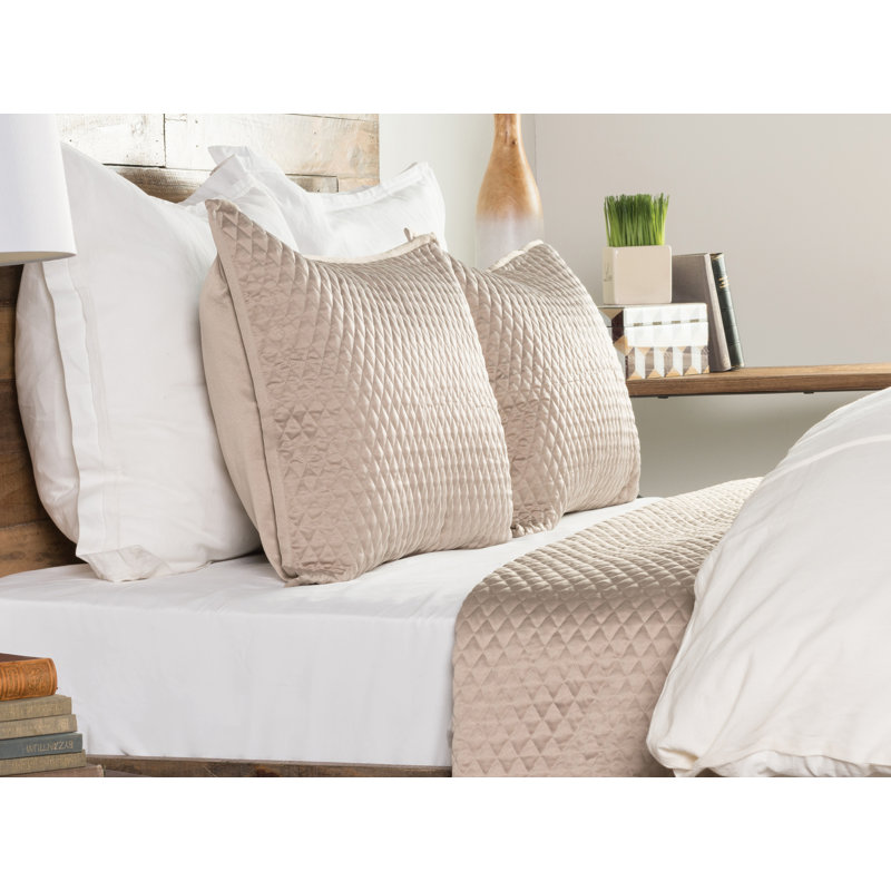Winthrop Quilt, King Quilt, Natural