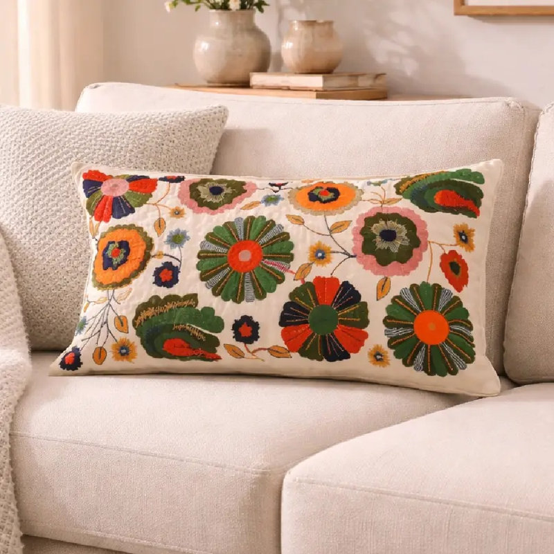 Coussin lombaire en coton brodé à la main avec insert en polyester, coussin décoratif décoratif pour canapé-lit Aari