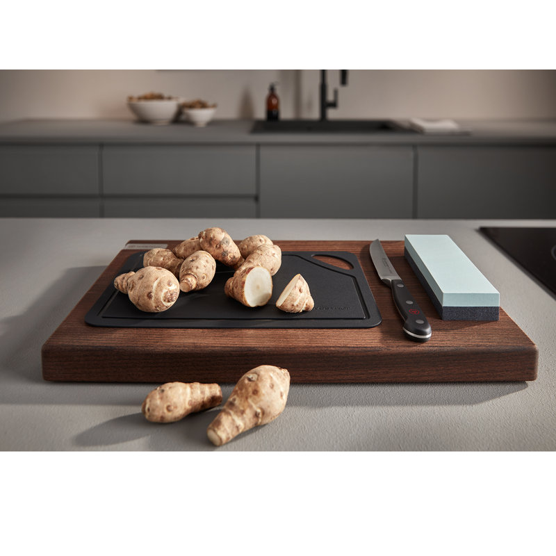 WÜSTHOF Large Heat-Treated Beech Cutting Board, 19.69" x 13.78"