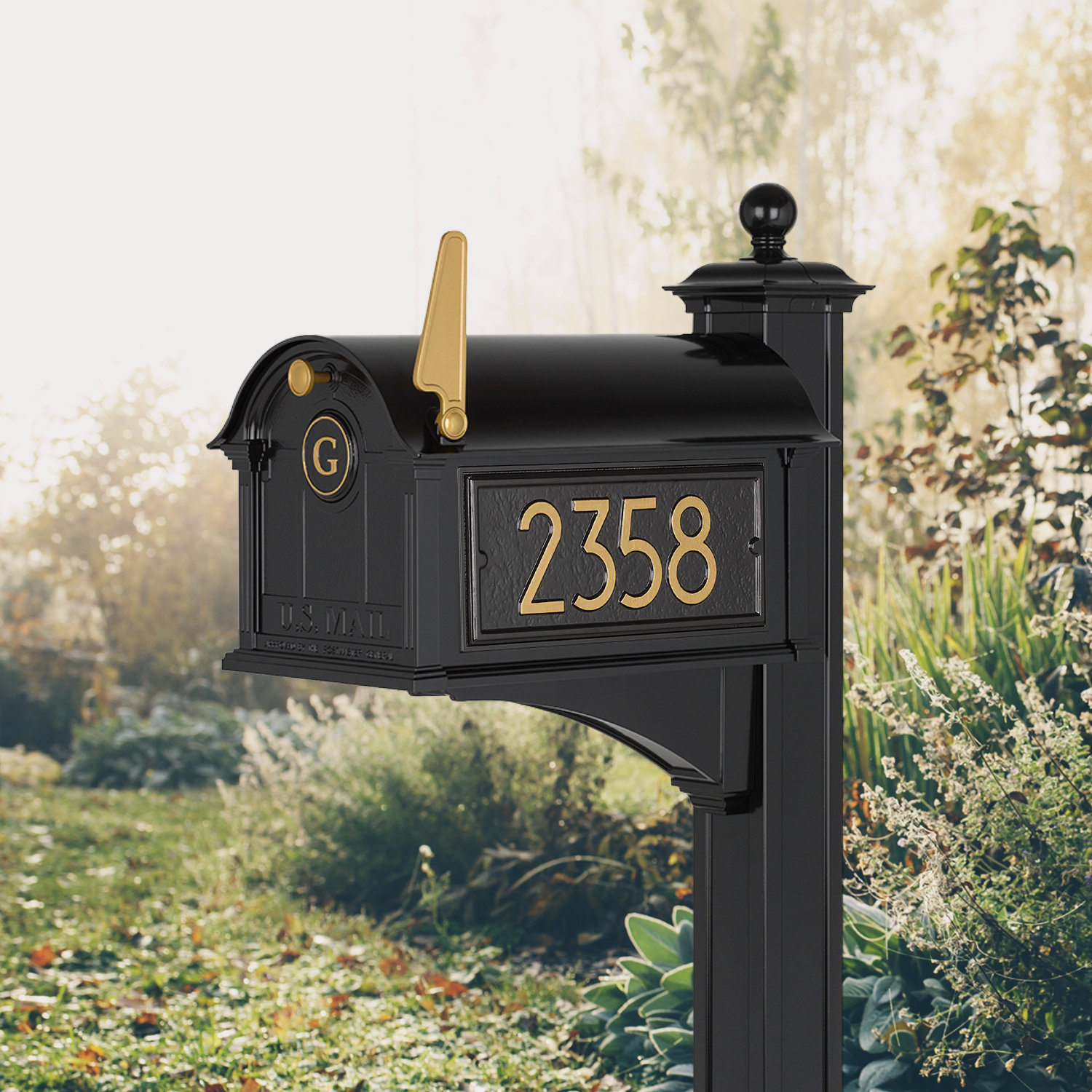 Balmoral Mailbox, Black, Yes