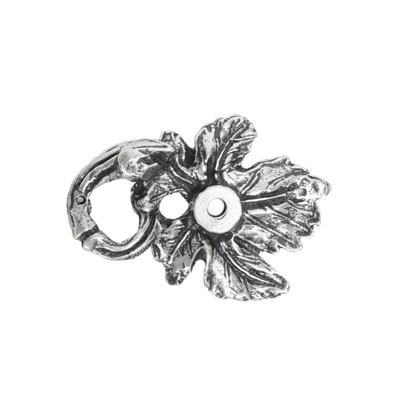 Single grape leaf & vine escutcheon in Chalice, Silver