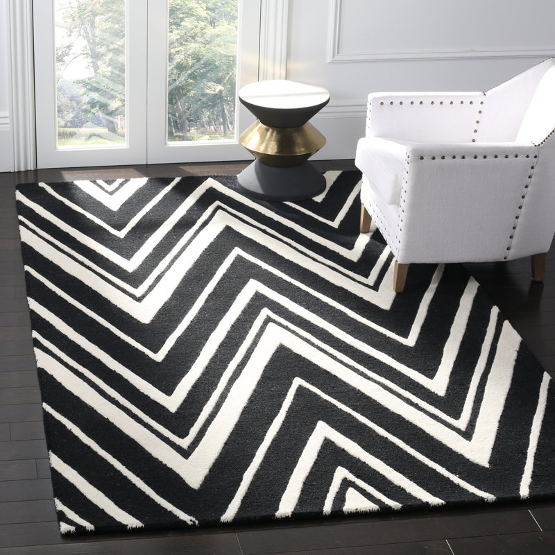 Sanyla Hand Tufted Wool Chevron Rug, Rectangle 5' x 8'