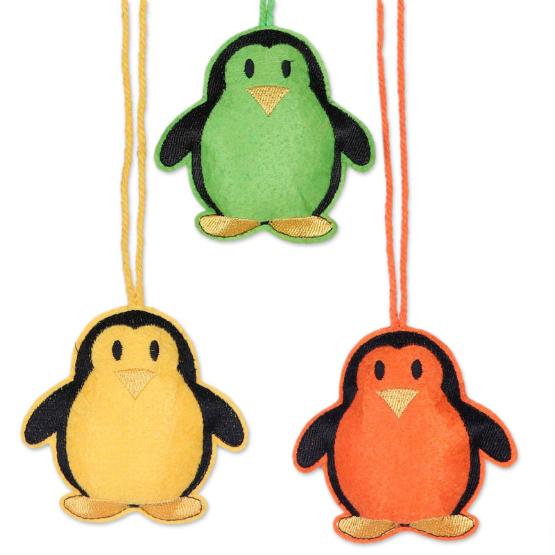 Ornement figurine suspendu pingouin fascinant