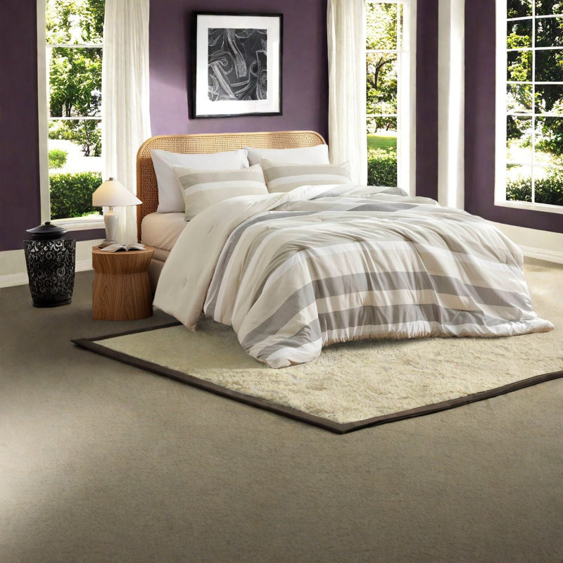 Premium Comfort Bedding Sets, Polyester Stripe Design, Neutral Warmth
