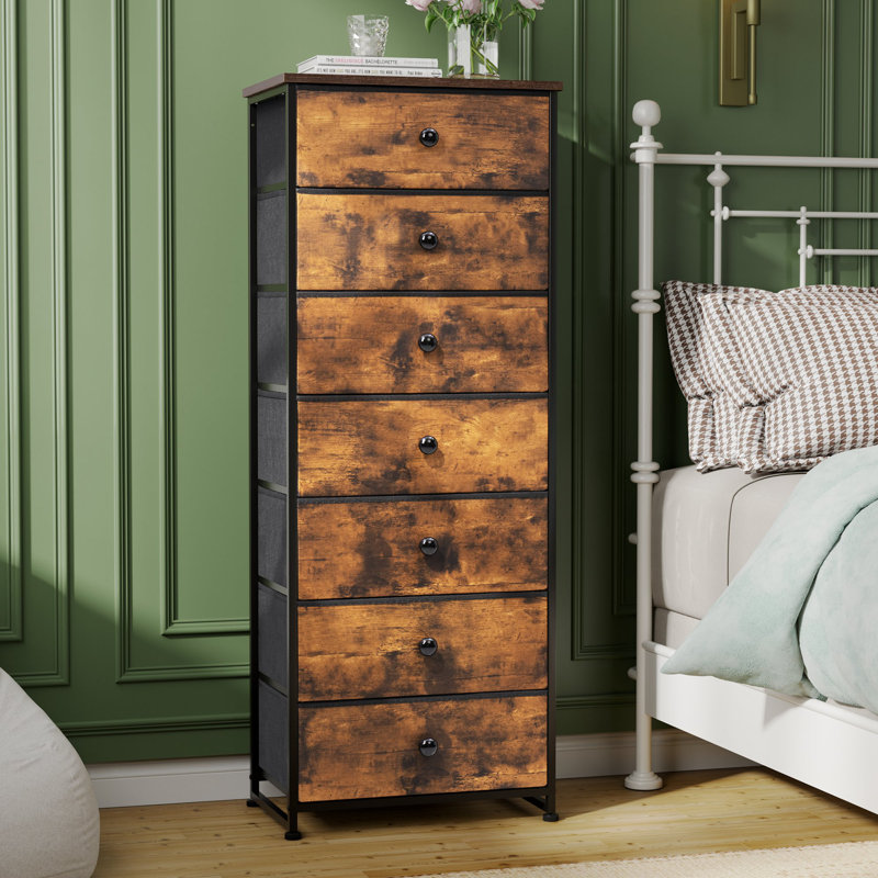 Commode 7 tiroirs l 19,69 po Caelyn, brun rustique, Brun rustique