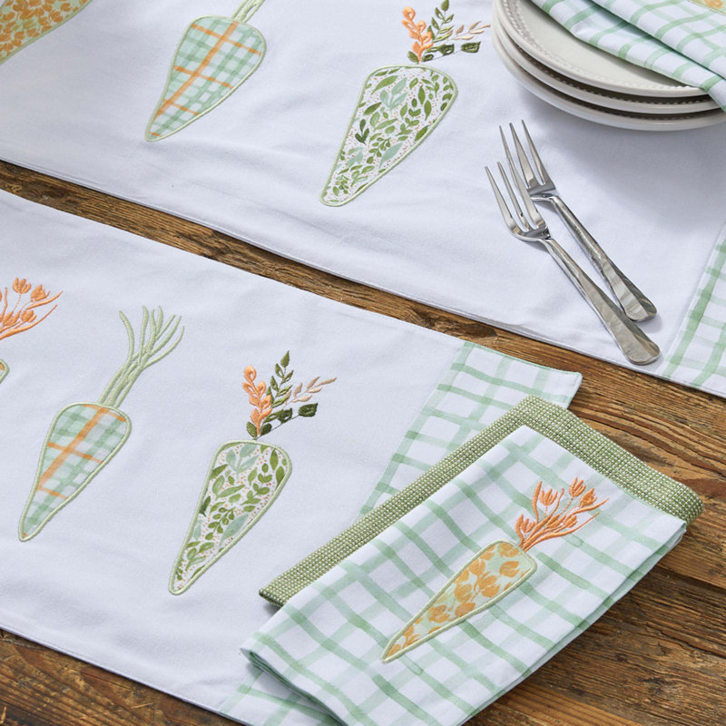  Carrot Patch Green Plaid Napkin Set of 4 20 inches X 20 inches