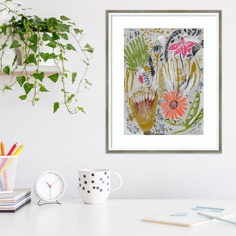 «Tropical Blooms» par Maya Woods - impression encadrée, gris, L 17 po x H 21 po
