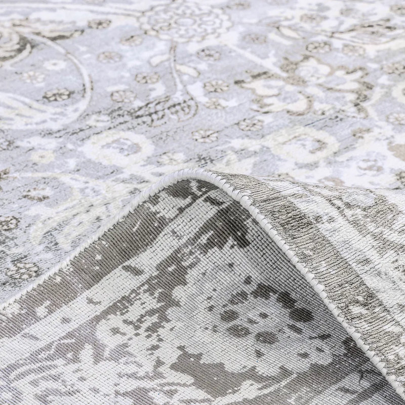 Royal Oriental Area Rug in Shadow, Rectangle 3' x 5'