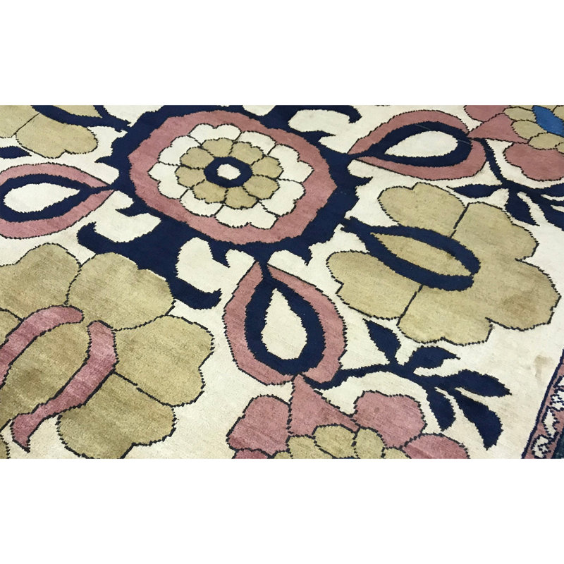 Hand-Knotted High-Quality Pink Area Rug
