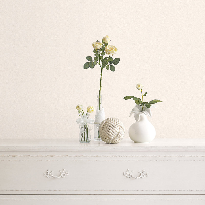 Tahir 10m x 52.8cm Satin Wallpaper Roll, Ivory