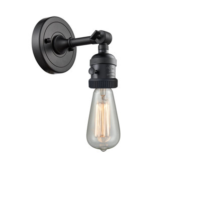 Shauna Armed Sconce