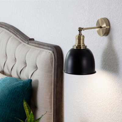 Axton Armed Sconce