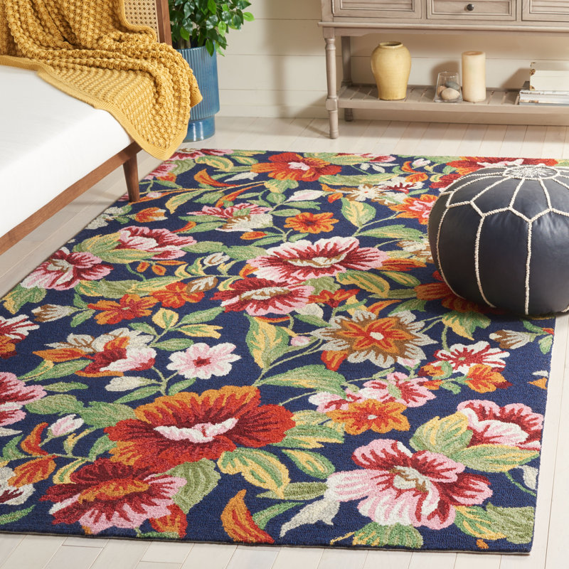 Carrolltown Hand Tufted Performance Floral Rug, Rectangle 5' x 8'