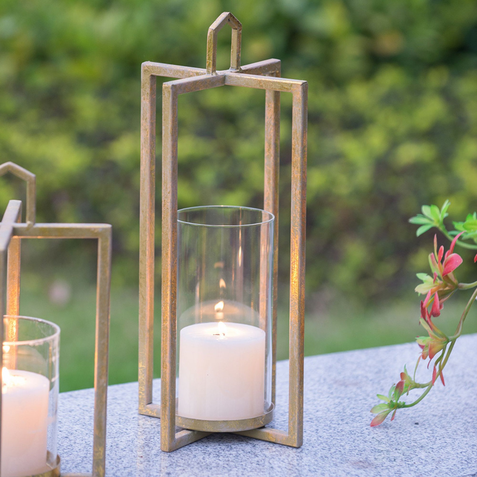 3-Piece Metal Lantern Holder Set